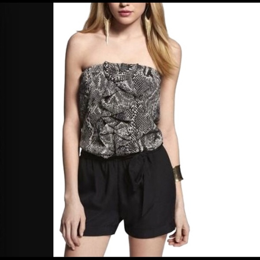 Express snake print pocketed romper